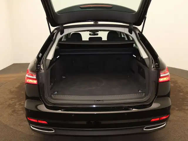 Audi A6 view 8