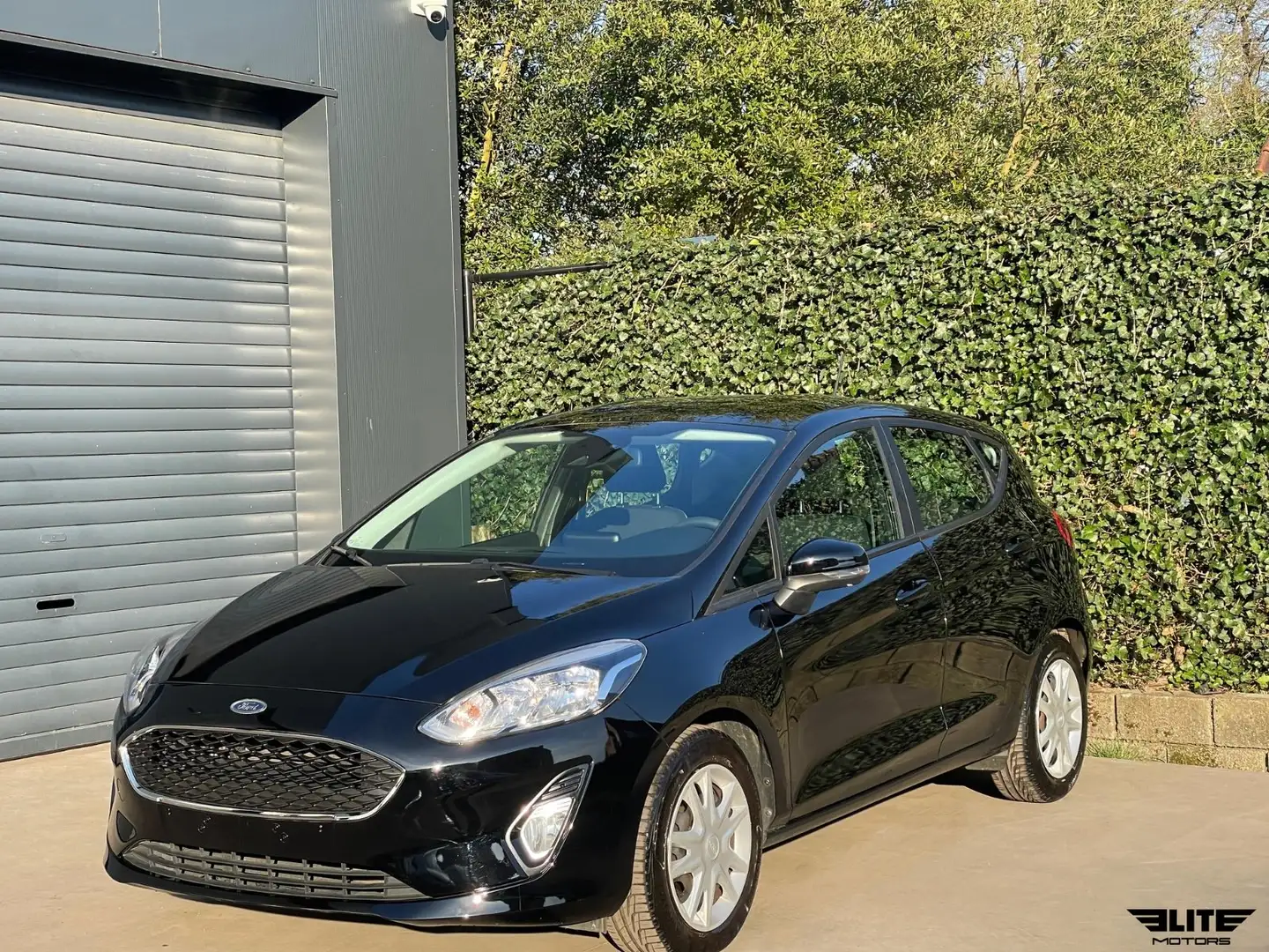 Ford Fiesta 1.5TDCI 12m Garantie / Carplay / nav / pdc Noir - 1