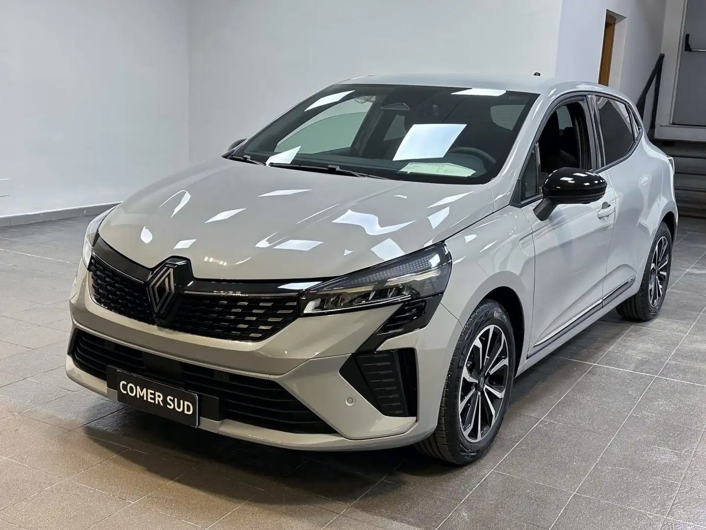 Renault Clio 1.0 ECO-G Techno Grau - 1