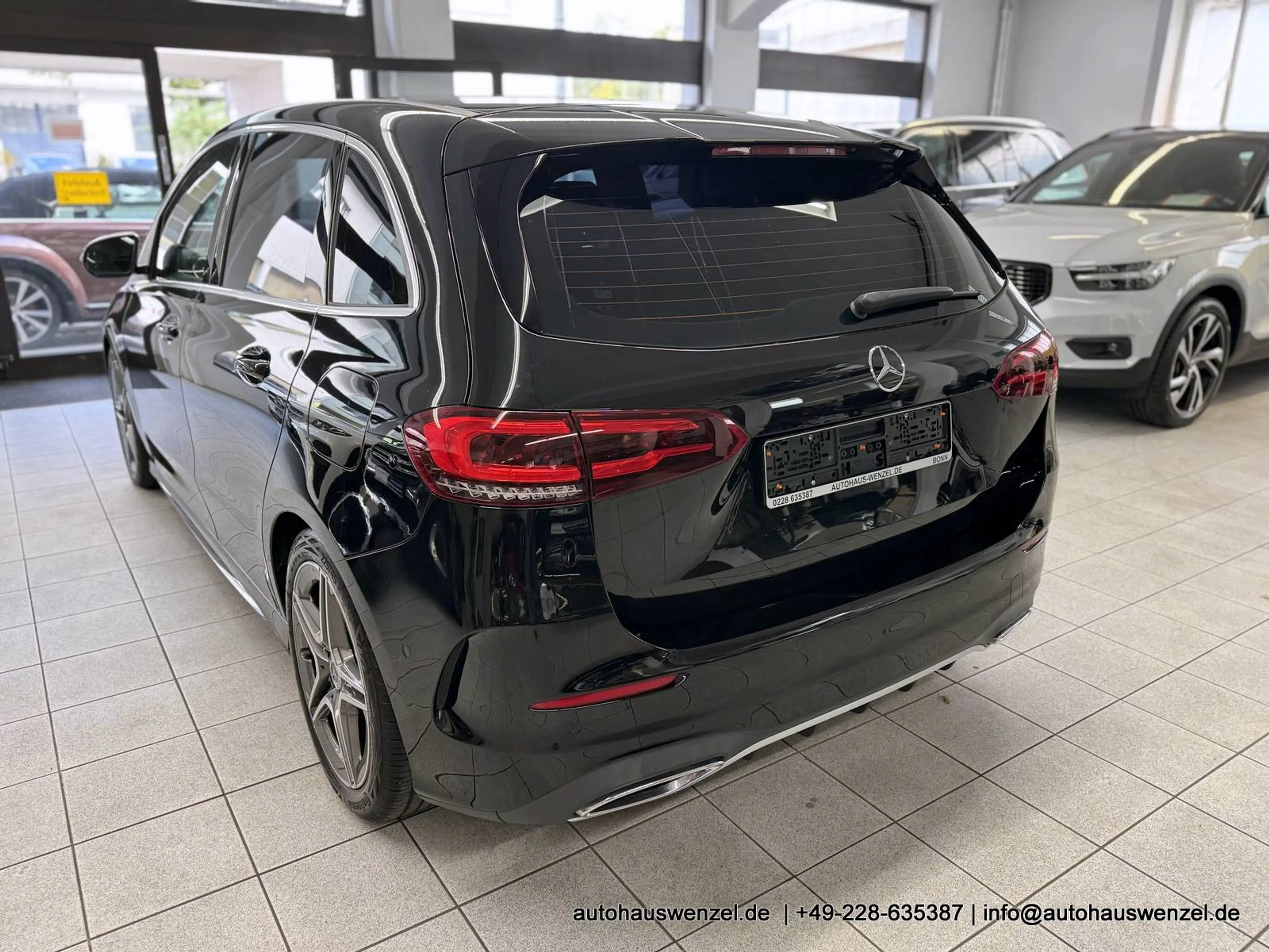 Mercedes-Benz B 220 4Matic AMG - DISTRONIC PANORAMA STANDHEIZUNG MULTIBEAM HEAD-UP  u.v.m. — photo 8