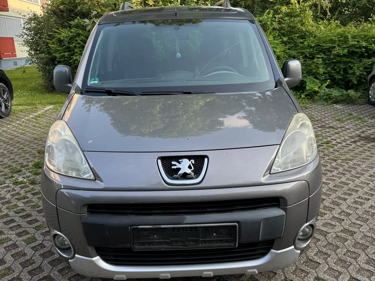 Peugeot Partner Partner Tepee HDi FAP 110Family Tüv 11/2025 Šedá - 1