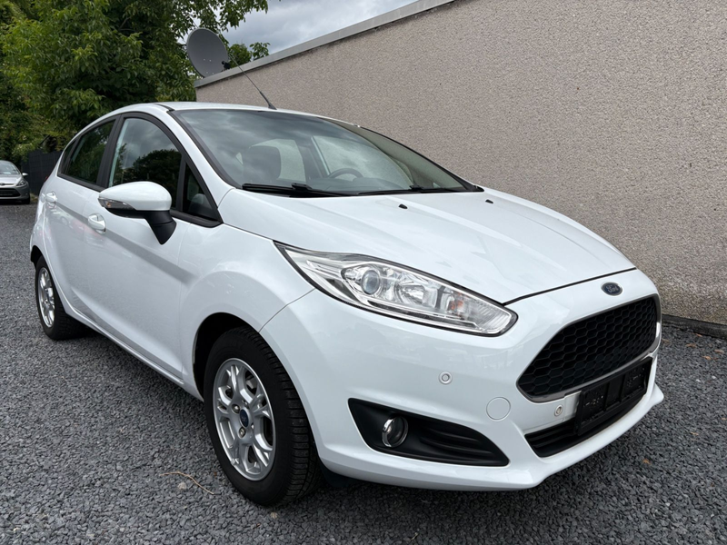 Ford Fiesta Celebration/Automatik,Navi,1.Hand, — photo 3