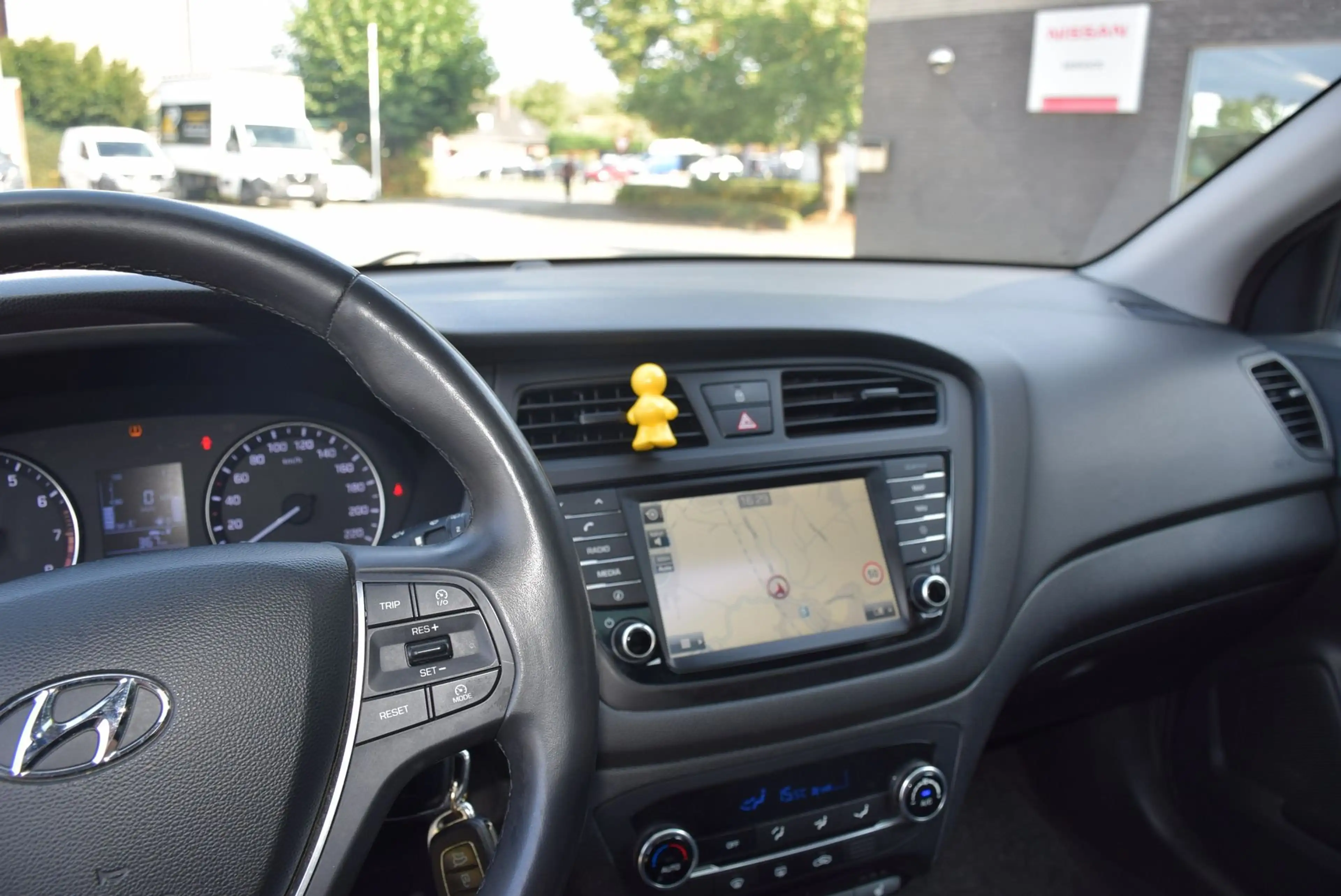Hyundai i20 Pop — photo 5