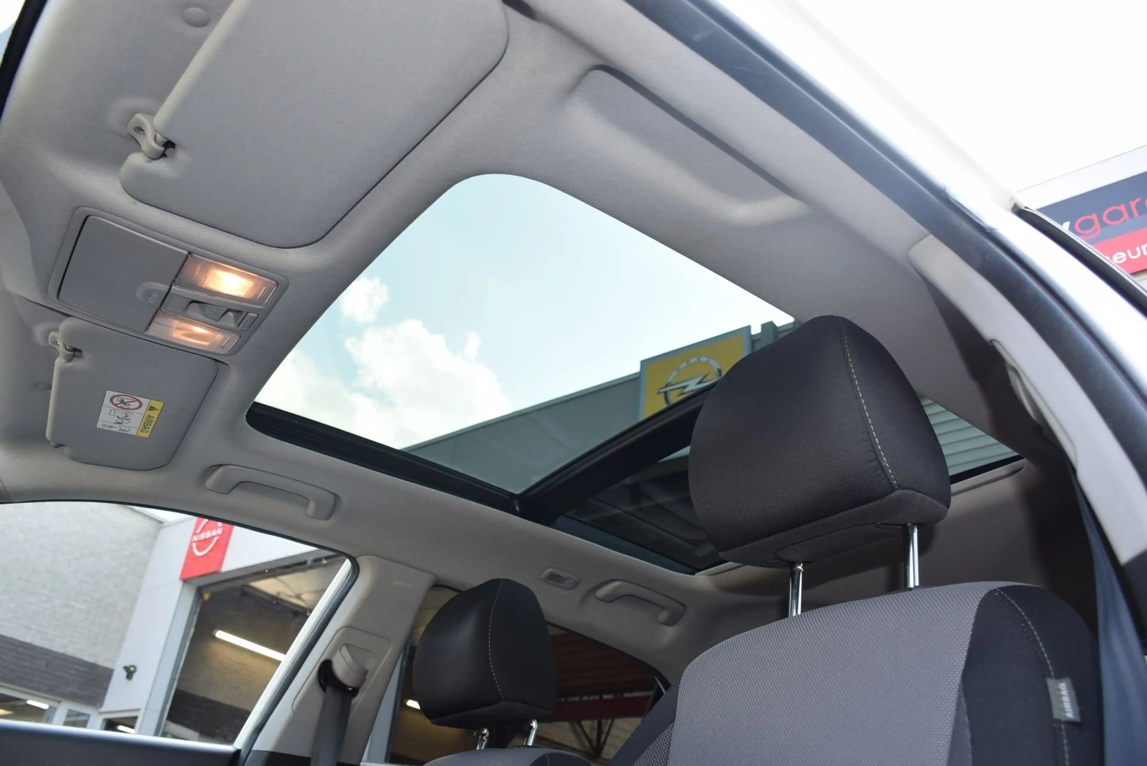 Hyundai i20 Pop — photo 7