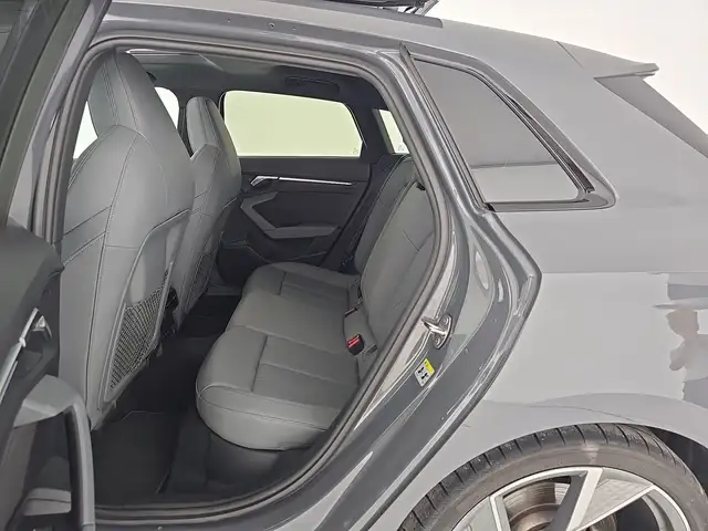 Audi S3 view 11