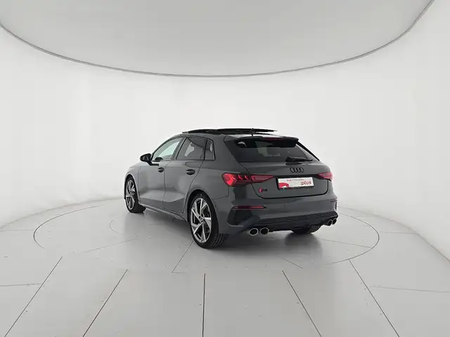Audi S3 view 3