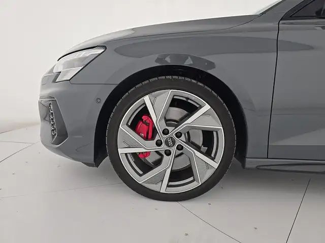 Audi S3 view 9