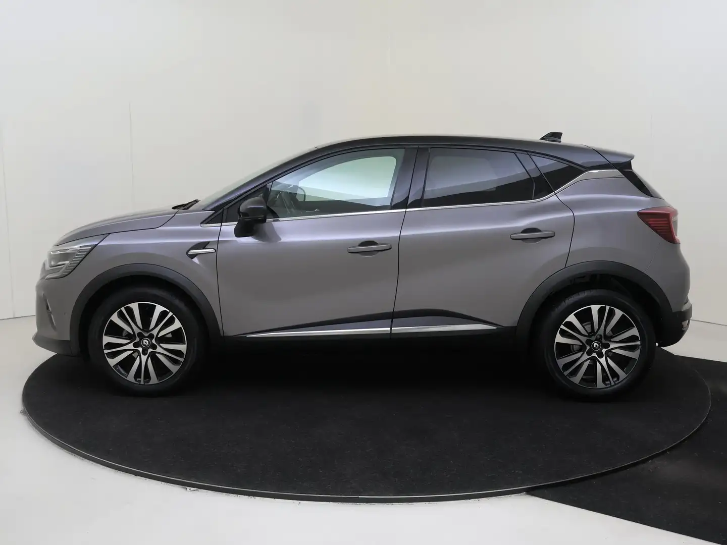 Renault Captur 1.3 TCe160 iconic | Navigatie | Parkeersensoren & Grijs - 2
