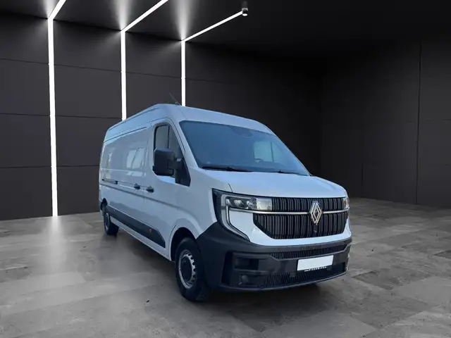 Renault Master view 4