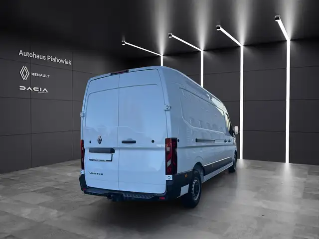 Renault Master view 3