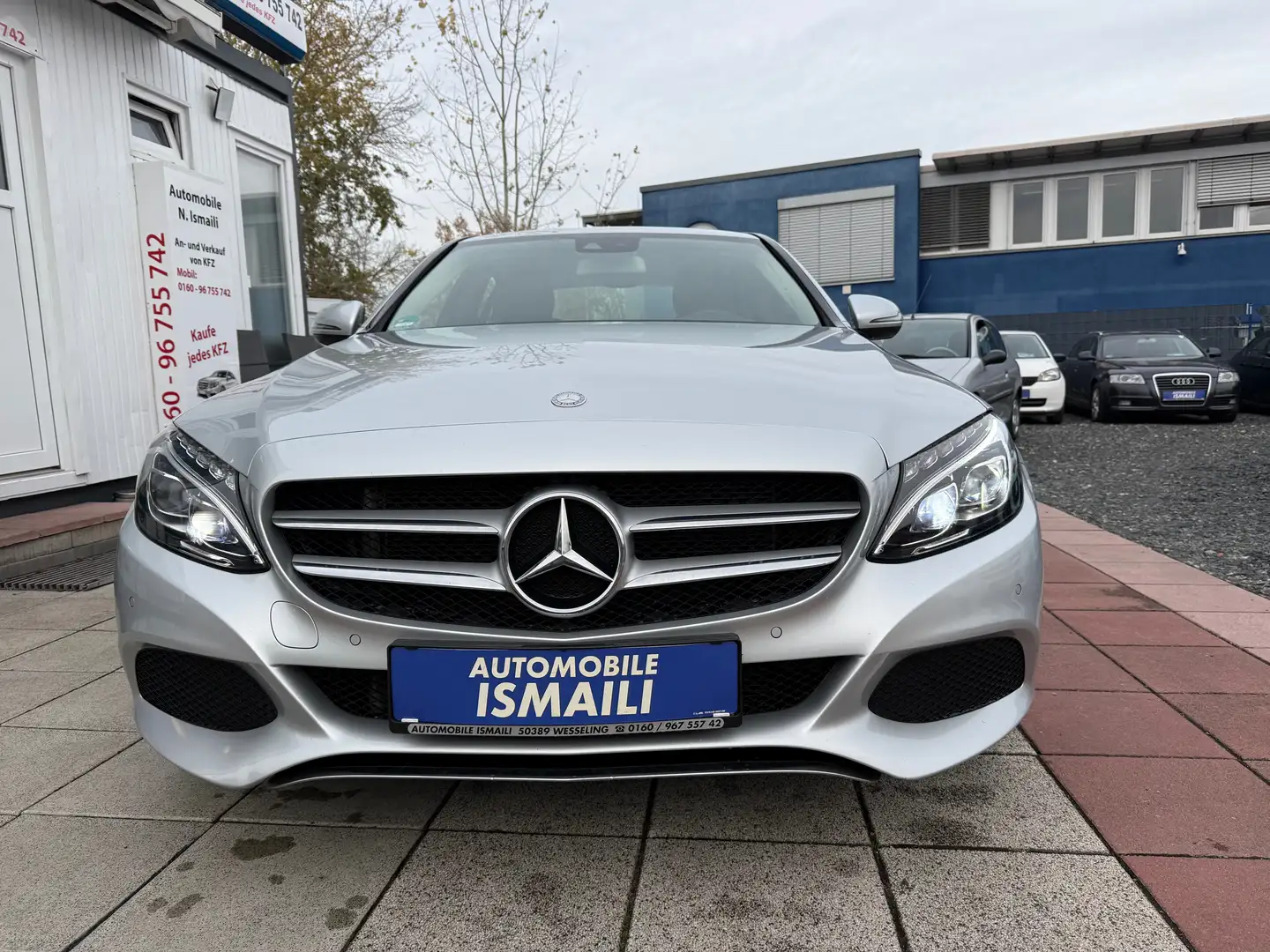 Mercedes-Benz C 180 Automatik Grau - 1