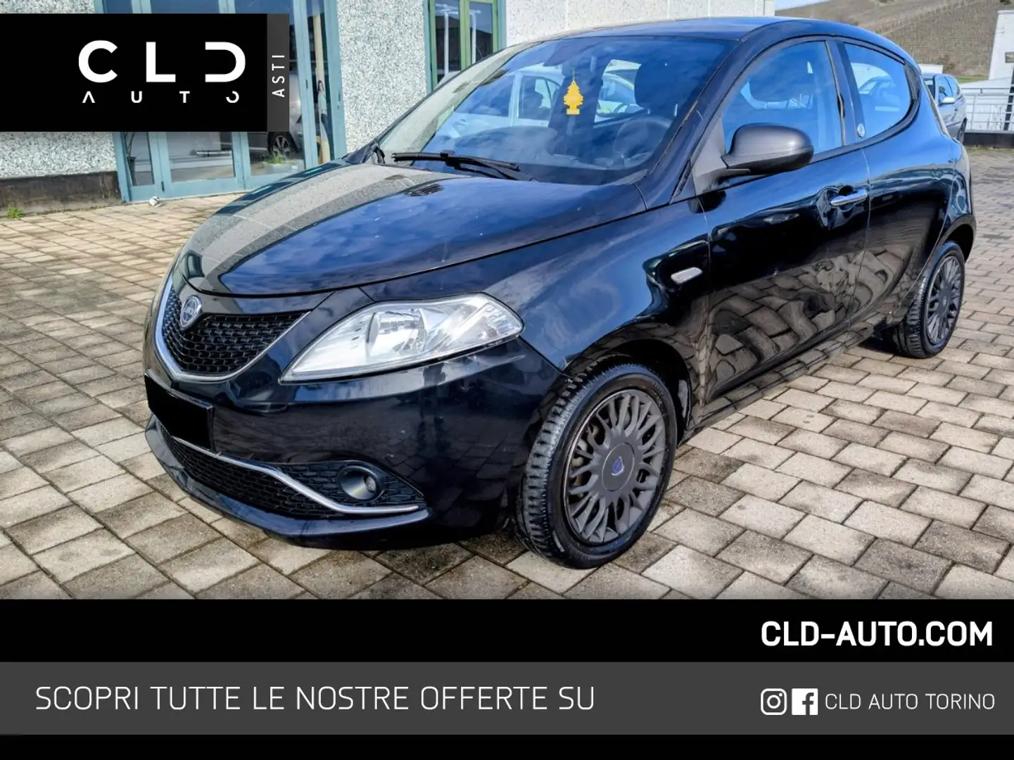 Lancia Ypsilon 1.2 ecochic Gpl 69cv my16 Schwarz - 1