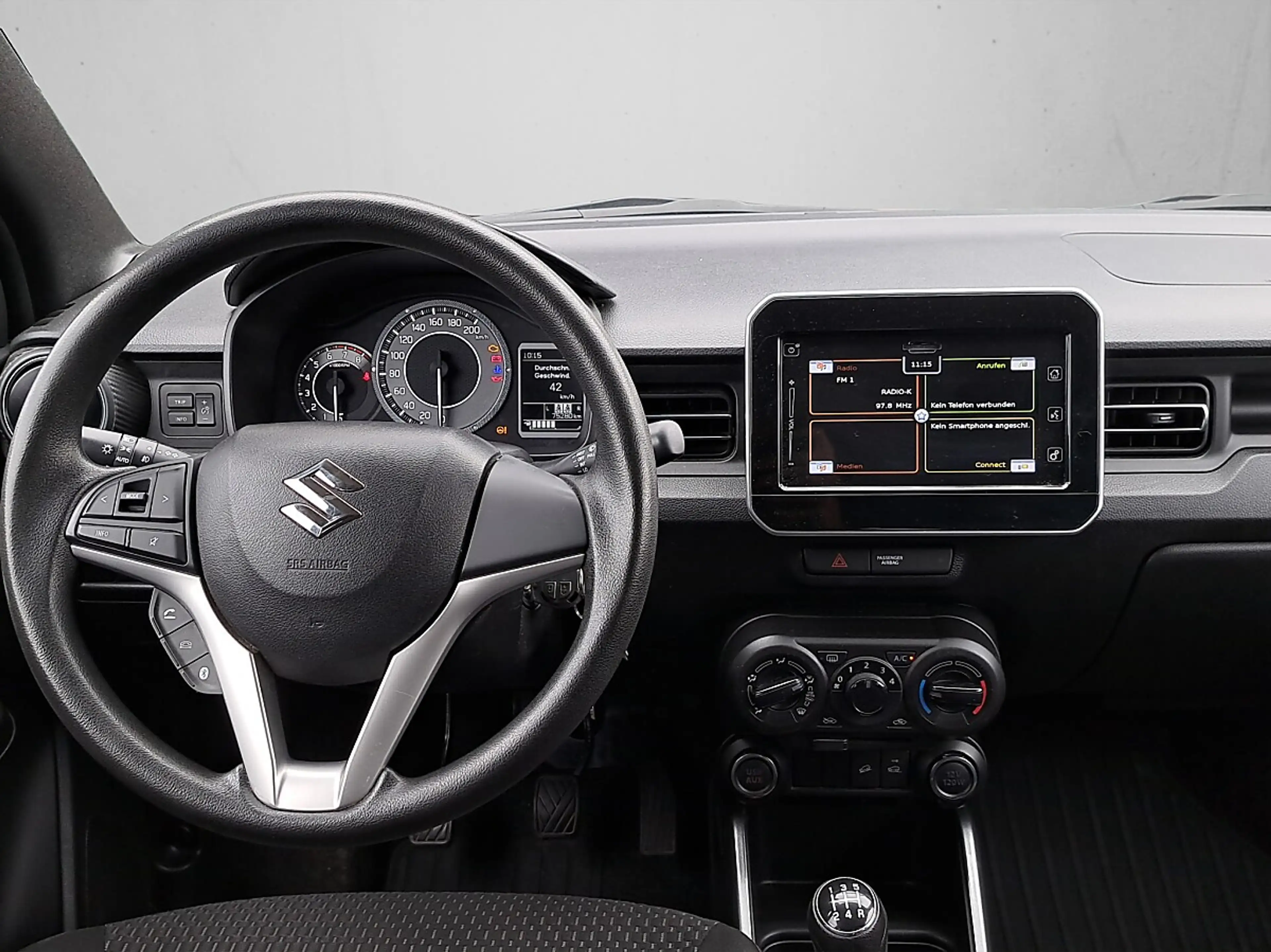 Suzuki Ignis 1,2 Dualjet Hybrid Allgrip Shine — photo 13