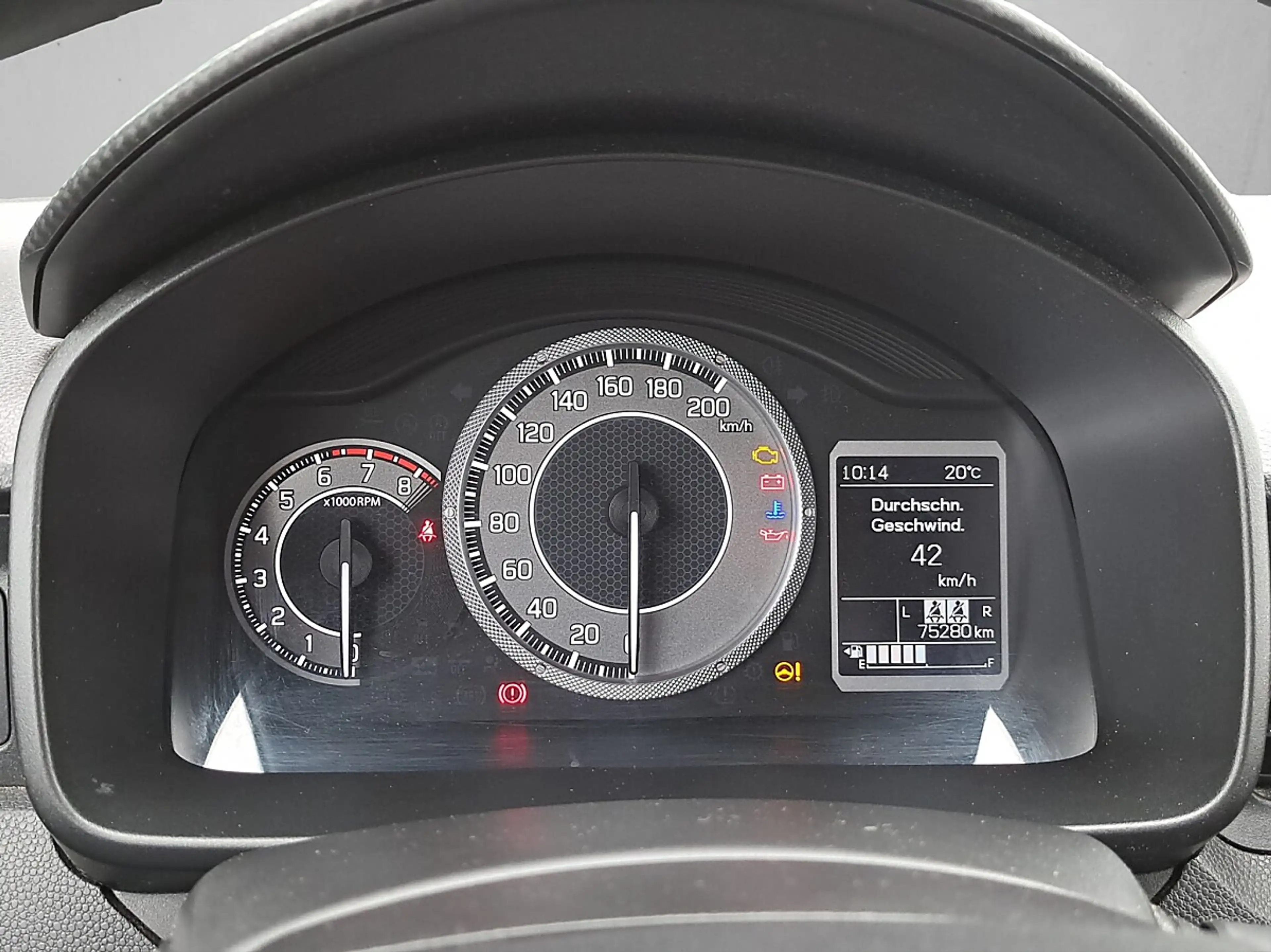 Suzuki Ignis 1,2 Dualjet Hybrid Allgrip Shine — photo 11