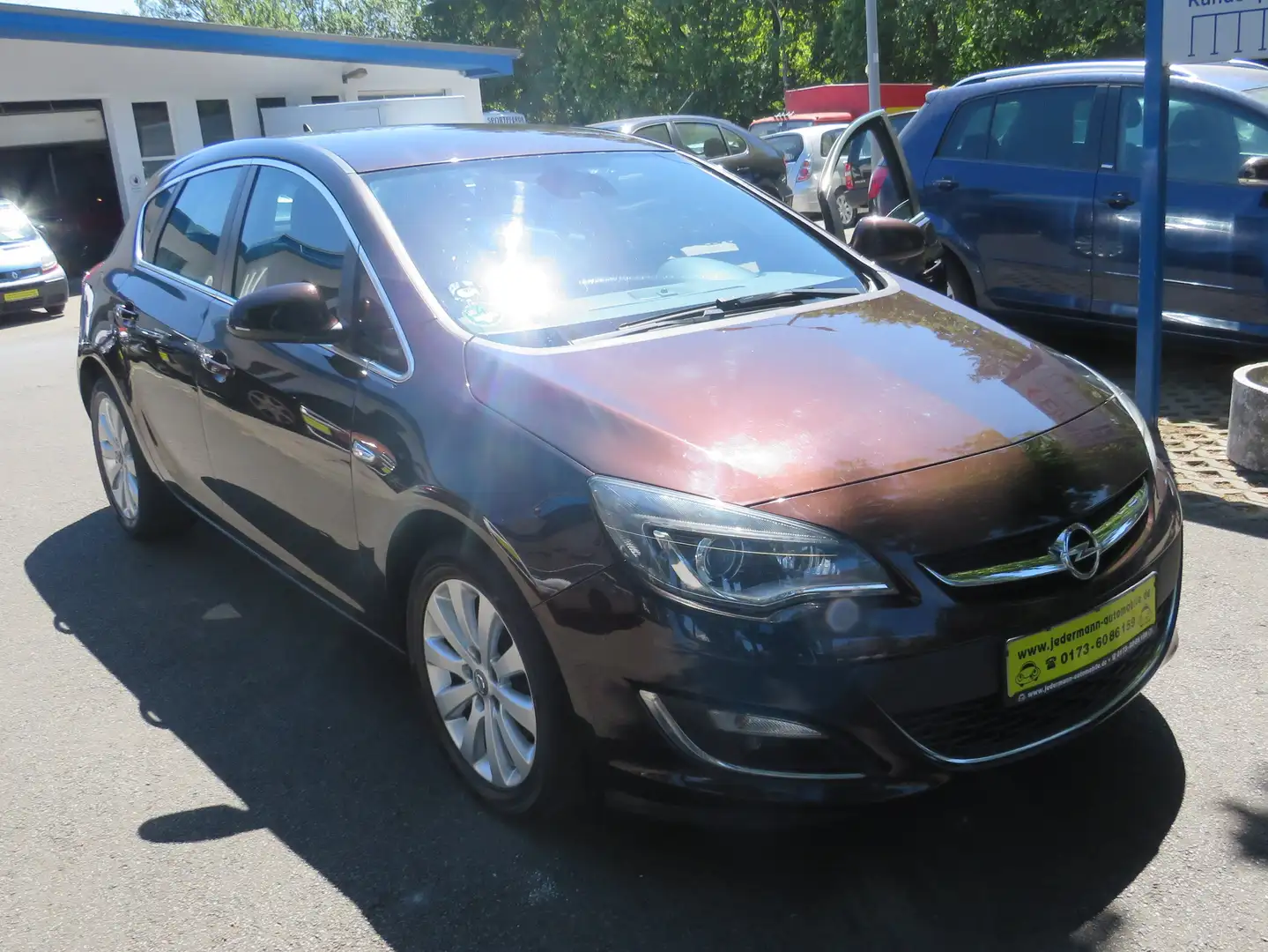 Opel Astra Exklusiv Brun - 1