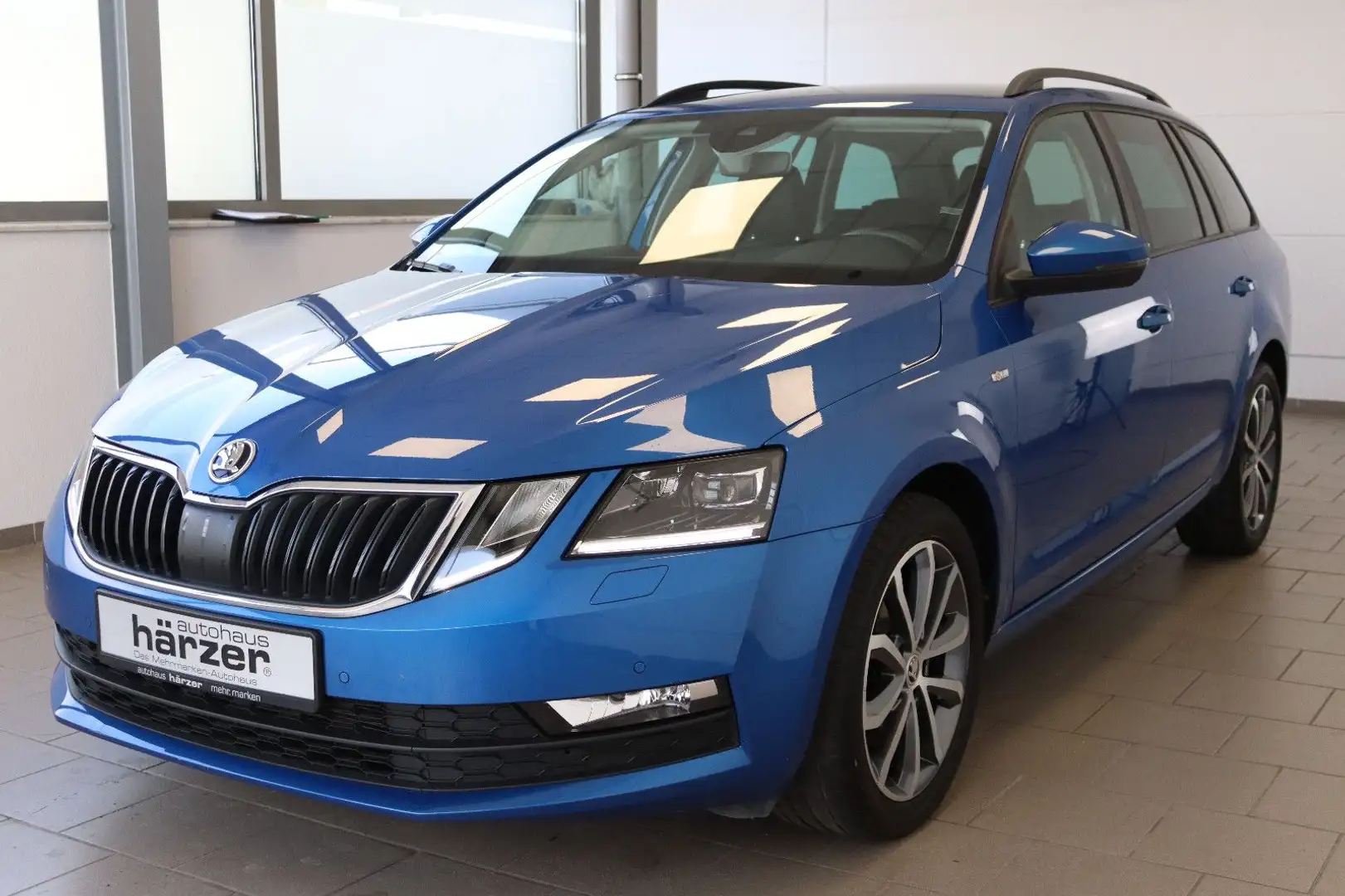 Skoda Octavia Soleil DSG *LED*AHK*NAV*Standhz*DAB*ACC* Azul - 2