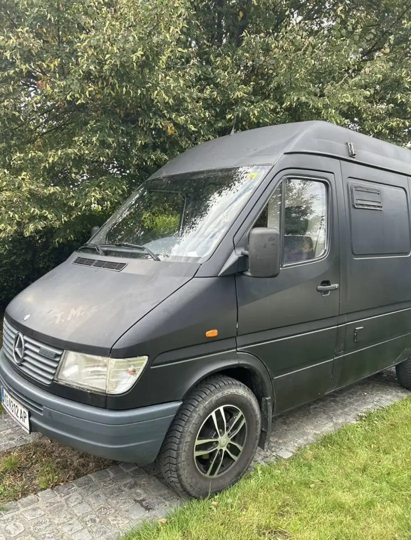 Mercedes-Benz Sprinter 310 D 3,5 t / 3.550 mm Schwarz - 1