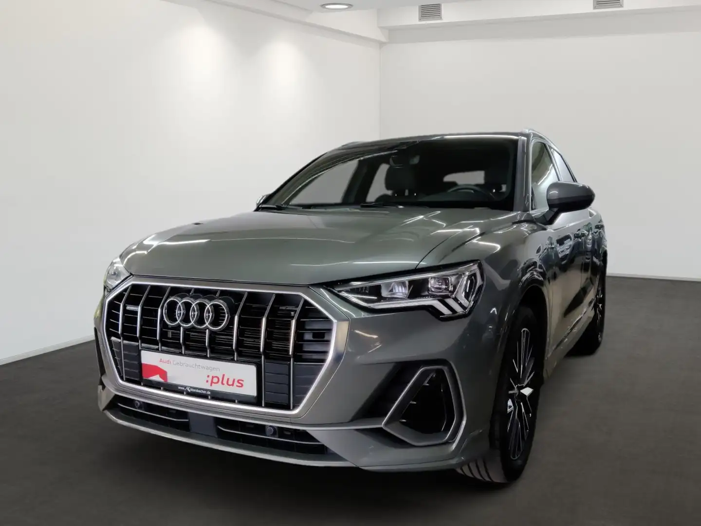 Audi Q3 35 TDI quattro s-line BusiPaket Navi LED Šedá - 2