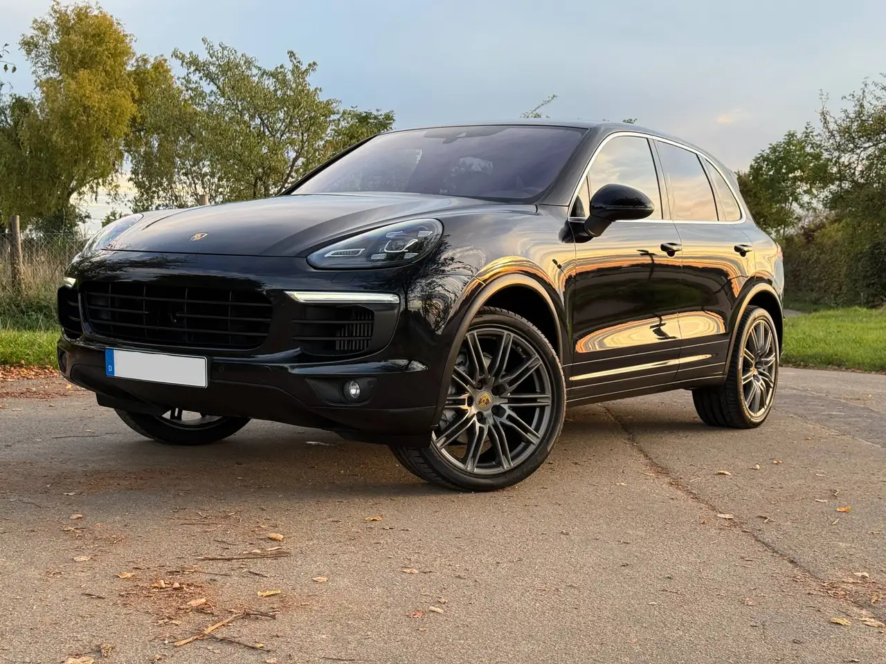 Porsche Cayenne Cayenne Diesel S Diesel Tiptronic — photo 1 of 15