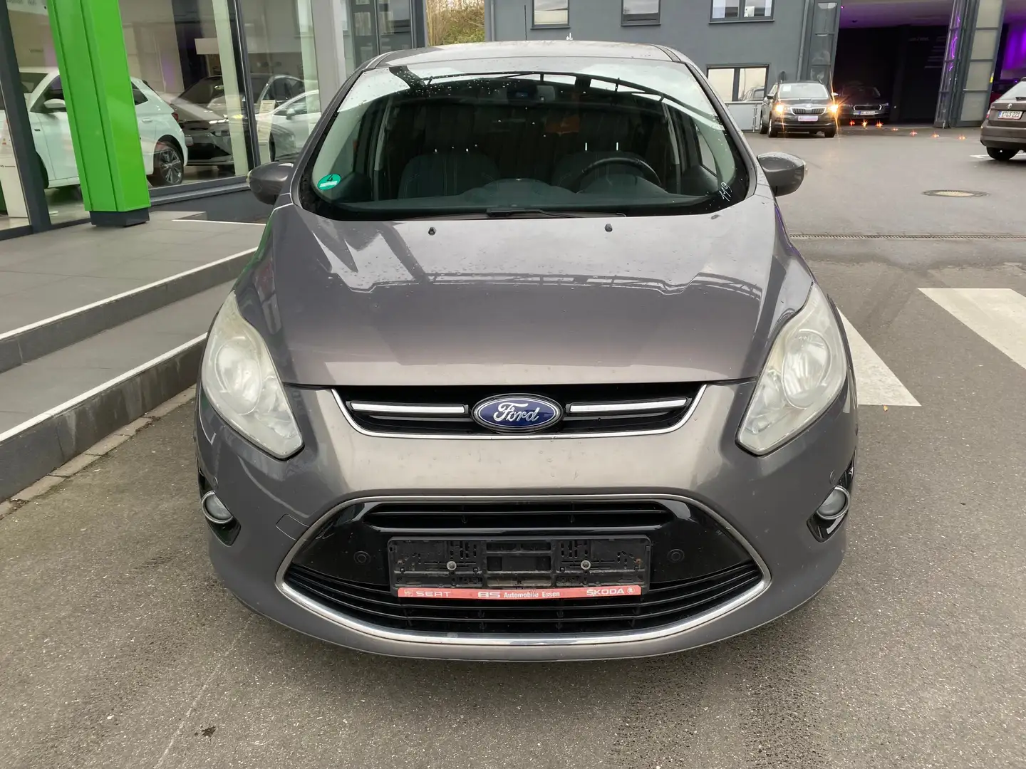 Ford C-Max Titanium mit AHK schwekbar und Navi Braun - 2