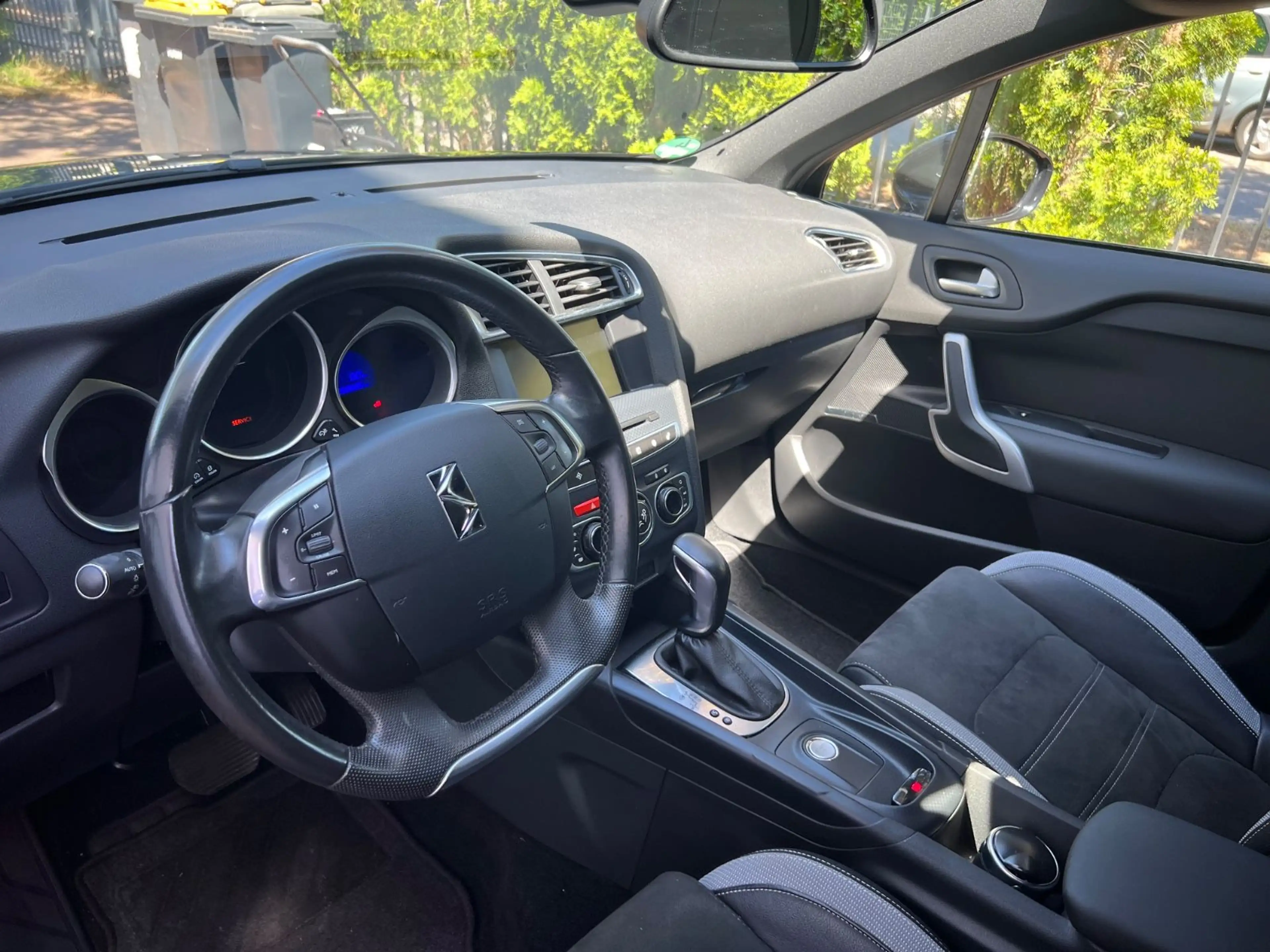 DS Automobiles DS 4 Crossback Citroën, Automatik, Navigation, — photo 16