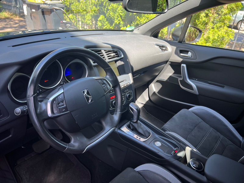 DS Automobiles DS 4 Crossback   Citroën, Automatik, Navigation, — photo 16
