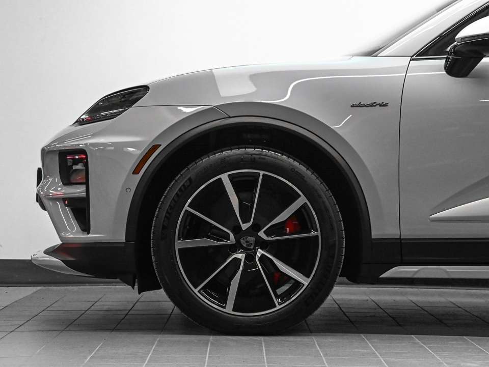 2024 Porsche Macan Turbo Electric - PORSCHE CERTIFIED EXT WARRANTY / thumb 10