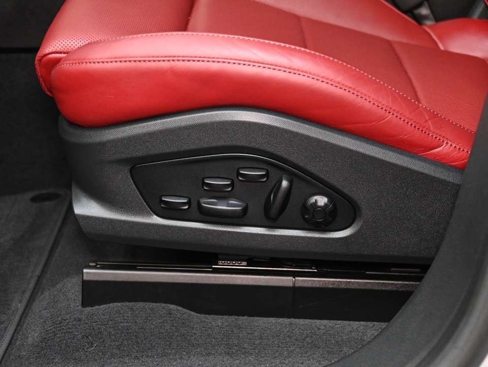 2024 Porsche Macan Turbo Electric - PORSCHE CERTIFIED EXT WARRANTY / thumb 21