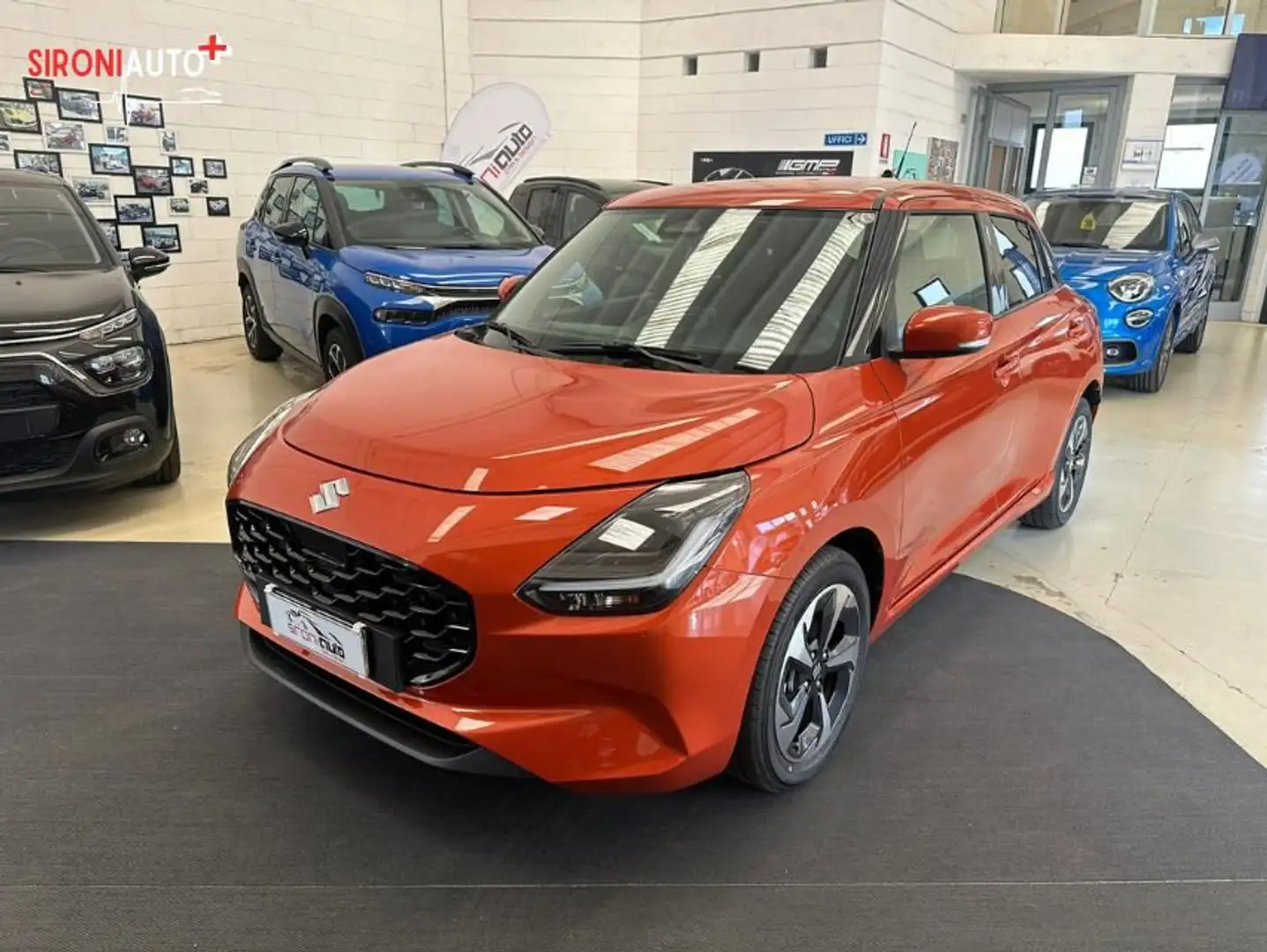 Suzuki Swift 1.2 Hybrid CVT Top - PROMO SIRONIAUTO+ Orange - 1