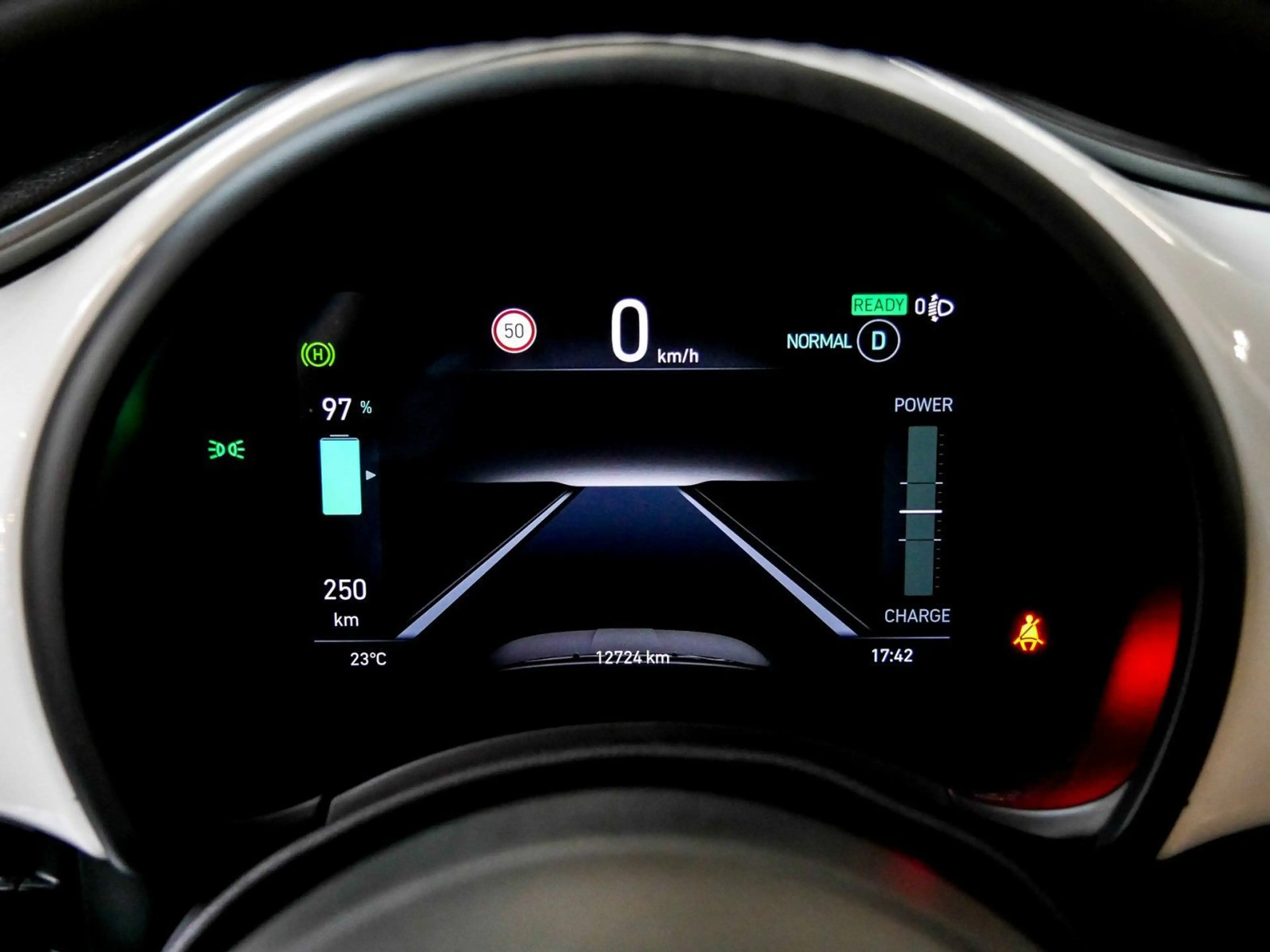 Fiat 500e Neuer 500C Base*PDC*Klimaautomatik*CarPlay*ALU* — photo 9