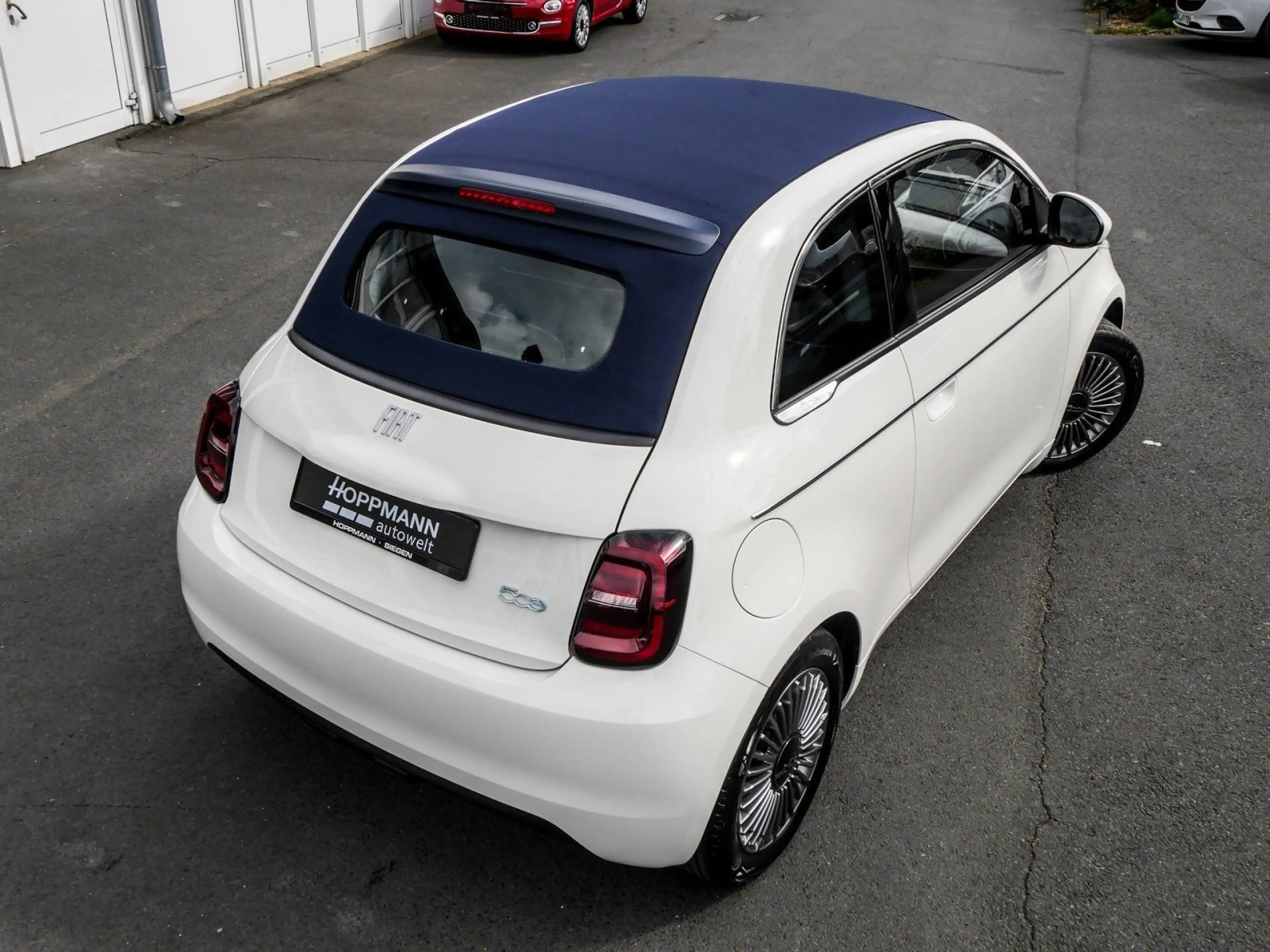 Fiat 500e Neuer 500C Base*PDC*Klimaautomatik*CarPlay*ALU* — photo 15