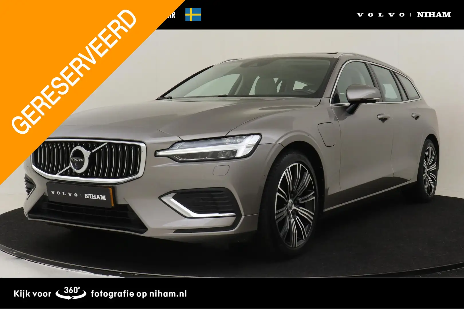 Volvo V60 T8 TWIN ENGINE AWD INSCRIPTION -PANO.DAK|HARMAN/KA Grijs - 1