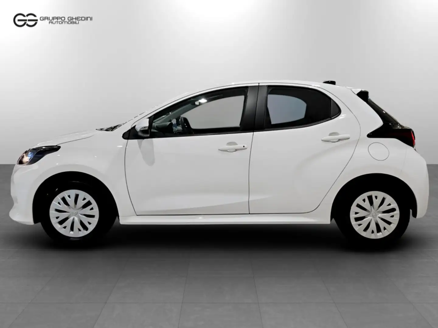 Toyota Yaris 1.5 Hybrid Active Bianco - 2