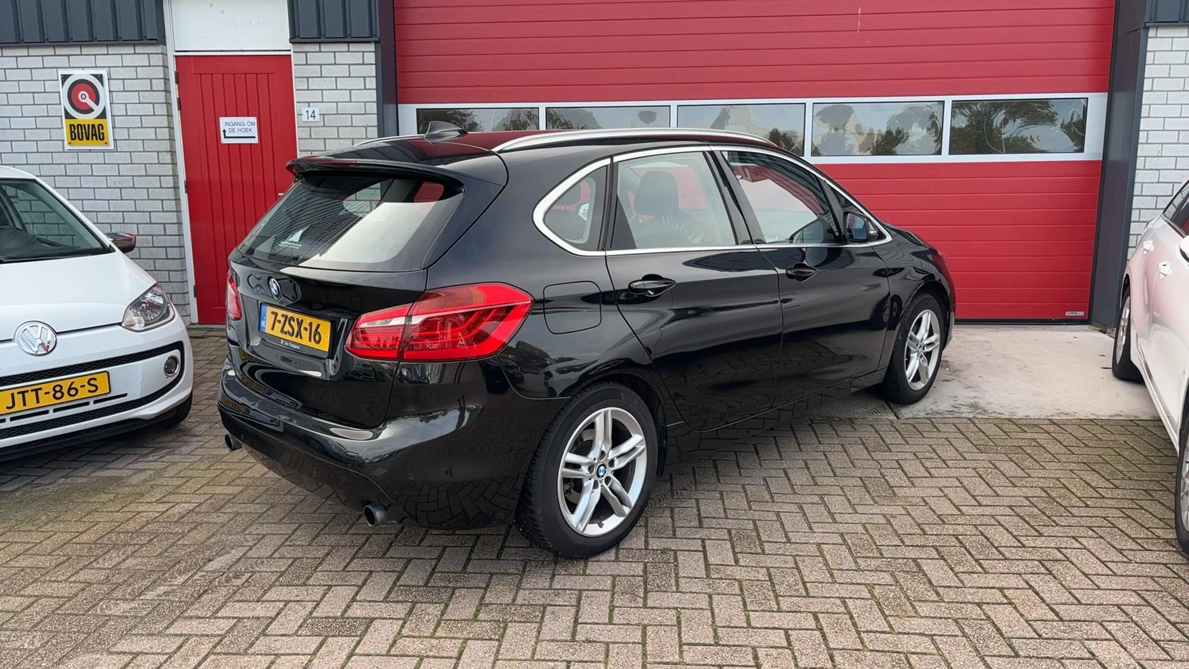 BMW 220 2-serie Active Tourer 220i 1STE EIG / AUTOMAAT / T — photo 2