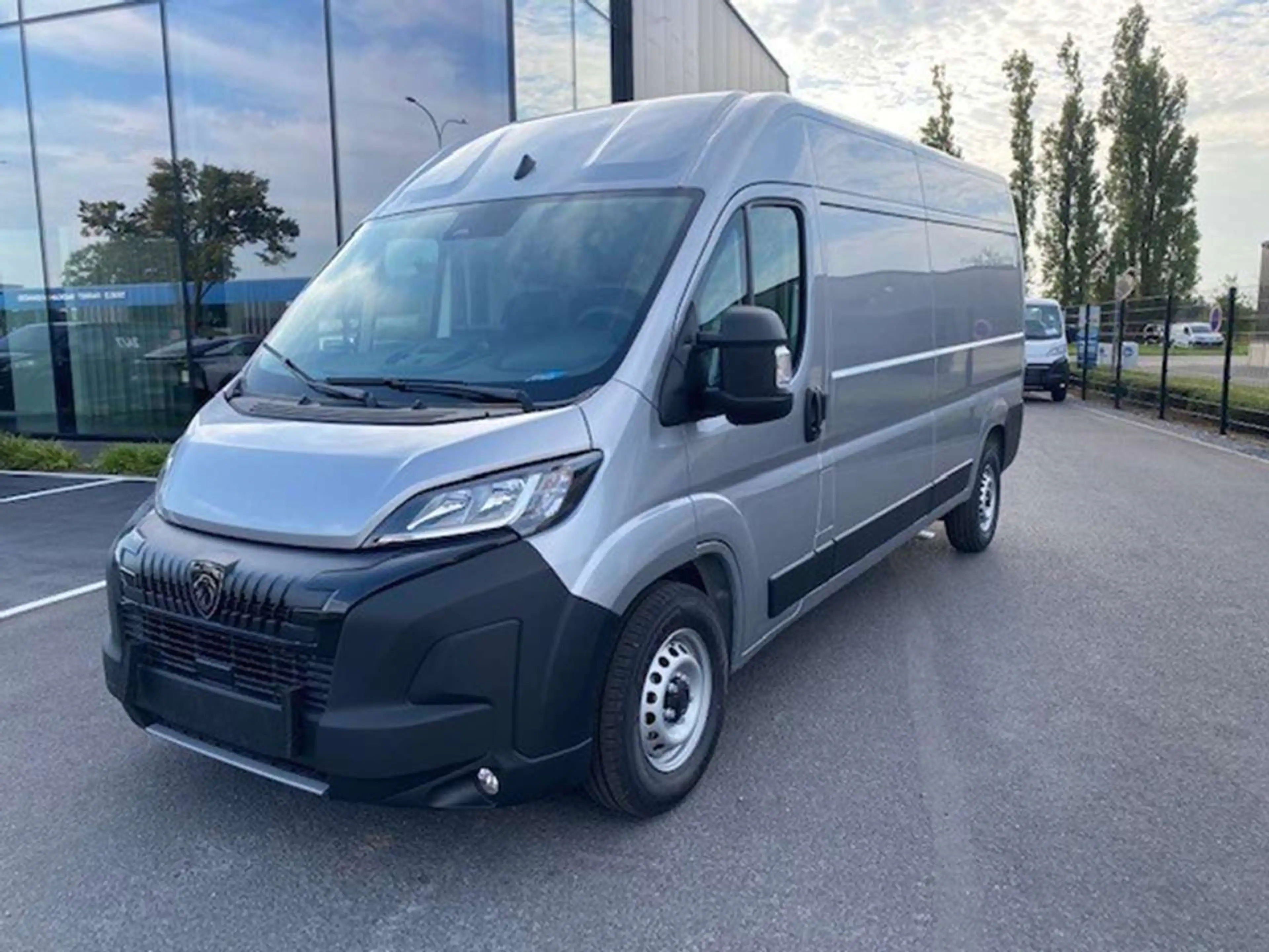 Peugeot Boxer new model L3H2 HDI 180pk Automaat!