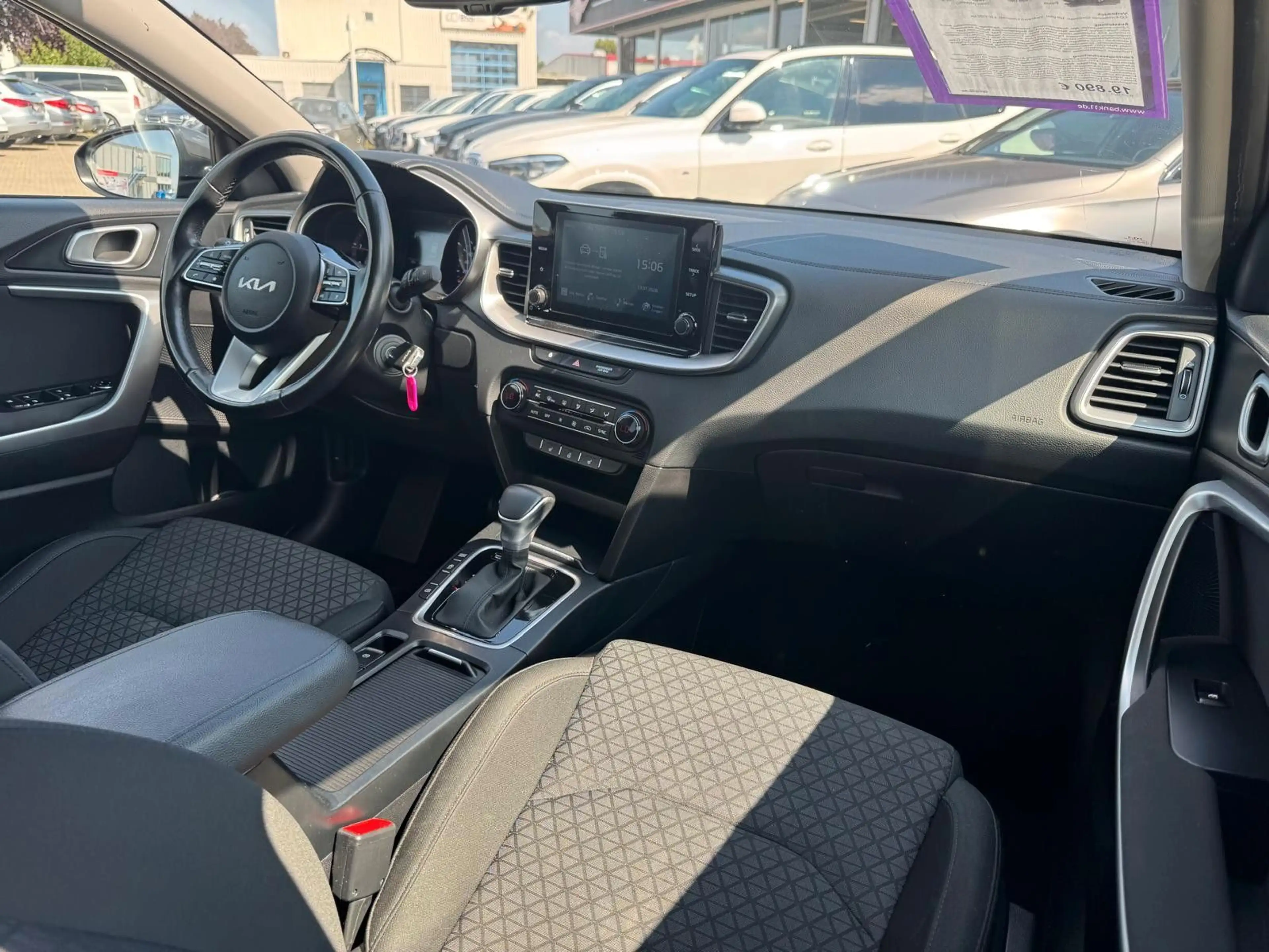 Kia Ceed SW / cee'd SW 1.6CRDI DCT*KAMERA*DAB*SPURHAL — photo 12