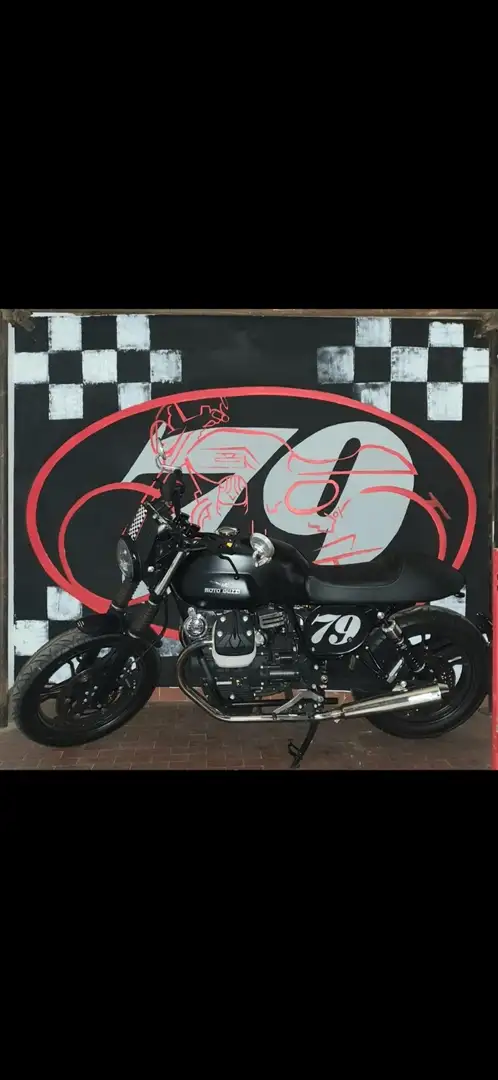 Moto Guzzi V 7 stone abs Negru - 1