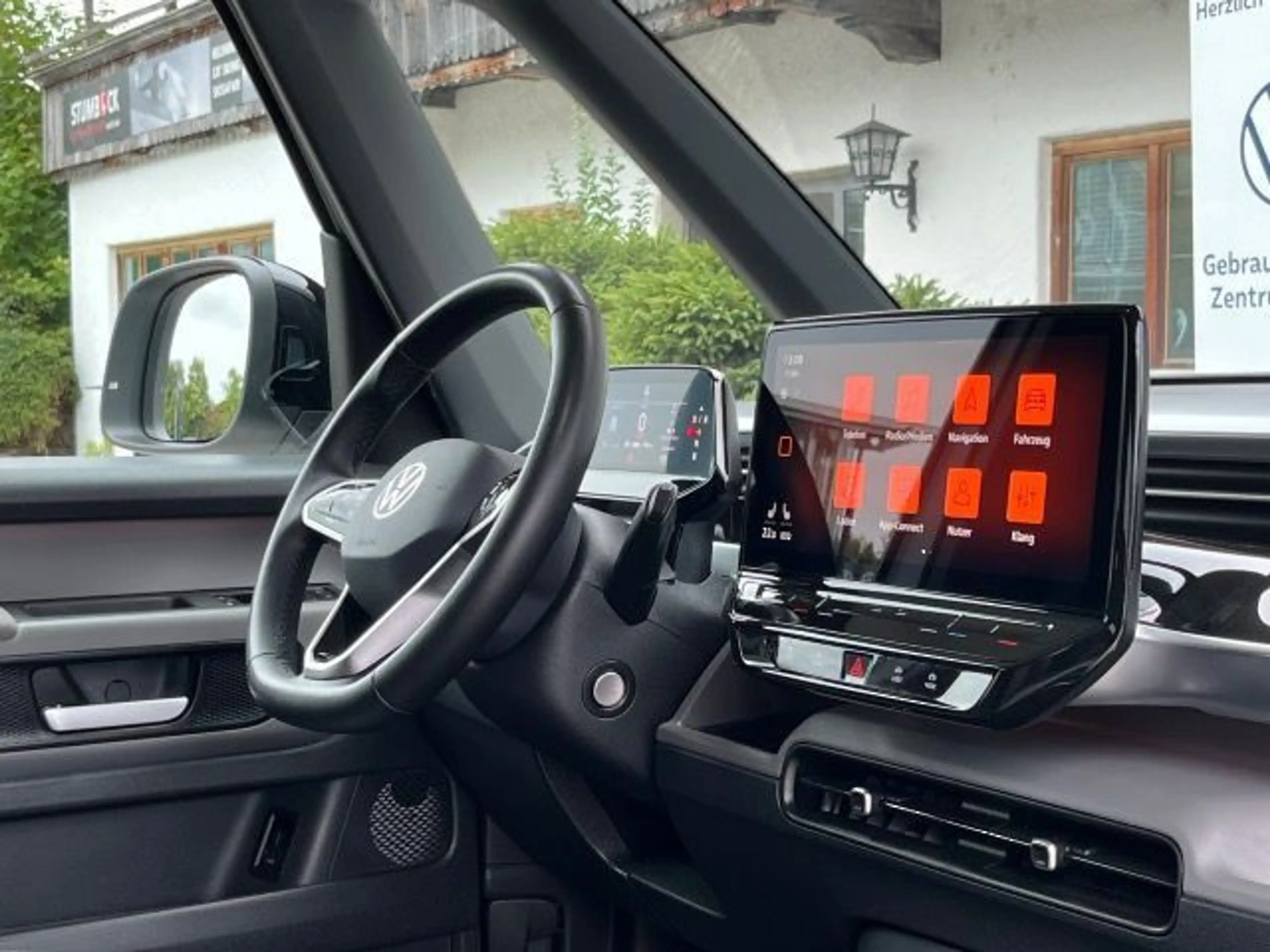 Volkswagen ID. Buzz ID.Buzz Pro (AHK+RearView+Navi) — photo 13