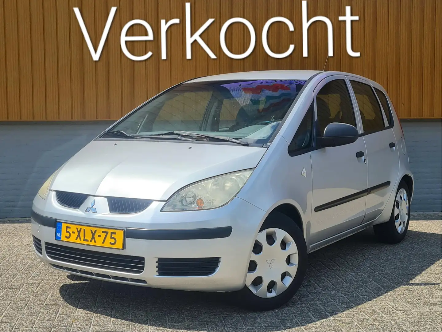 Mitsubishi Colt 1.3 Inform Cool Pack | Airco | Stuurbekrachtiging Grijs - 1