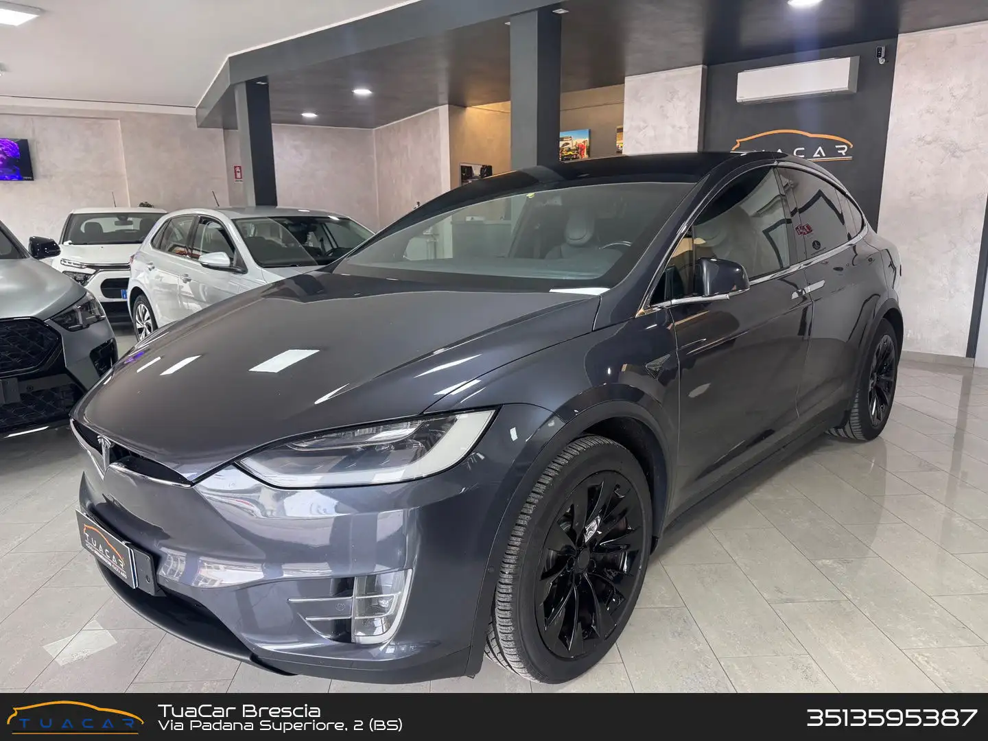 Tesla Model X 100 D Grau - 1