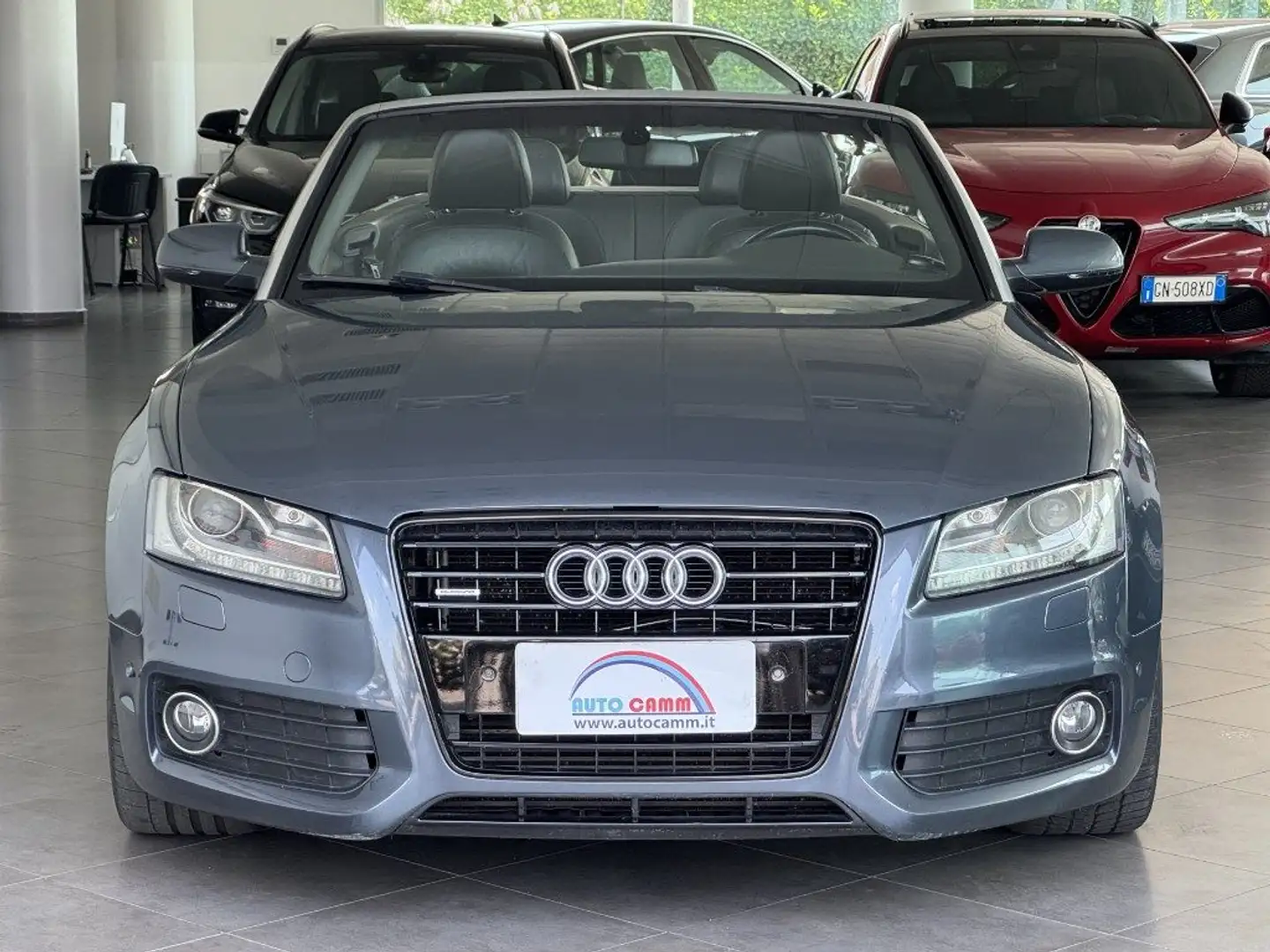 Audi A5 Cabrio 3.0 V6 TDI Quattro S-tronic S-Line Sline Gris - 2