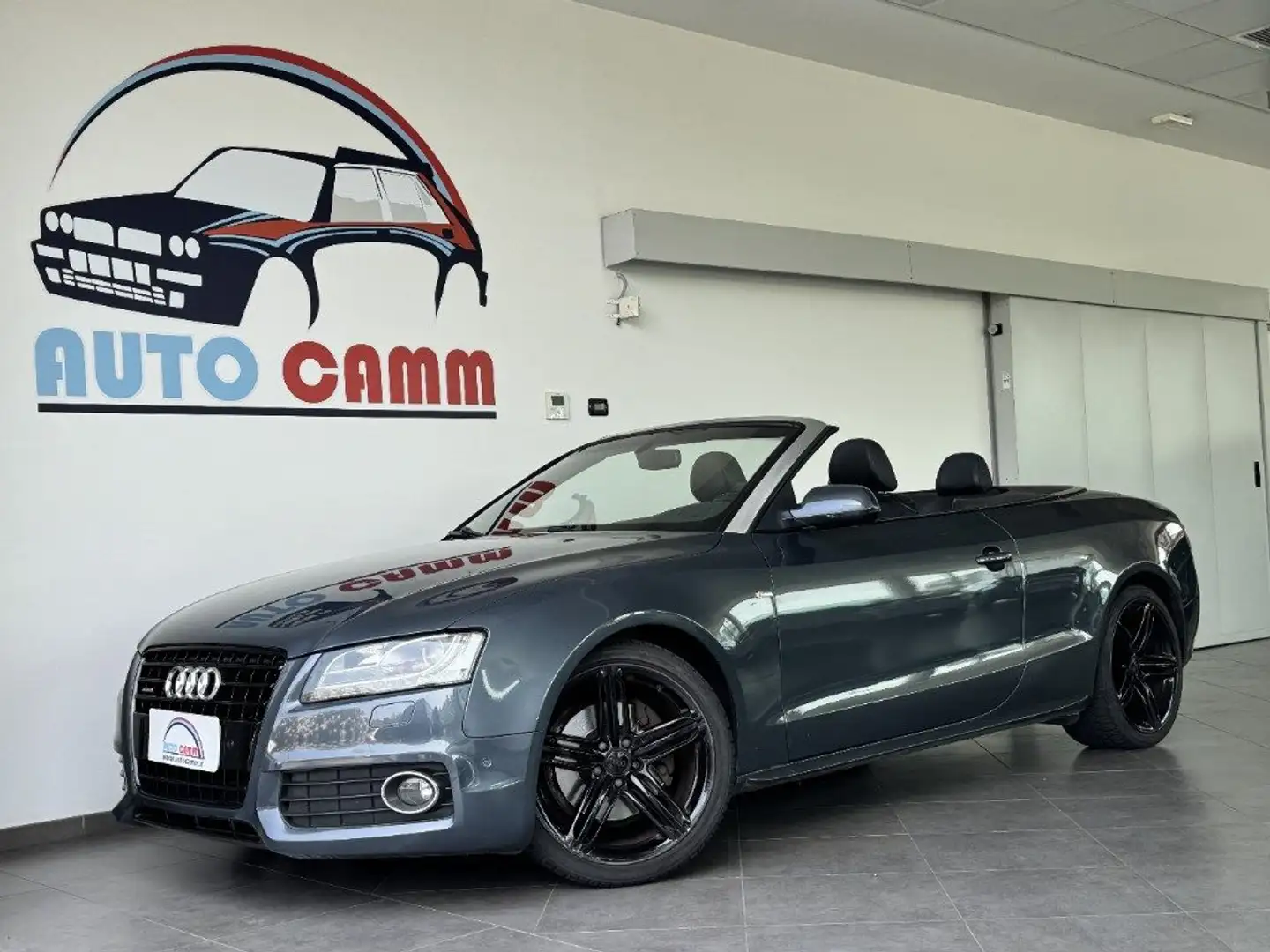 Audi A5 Cabrio 3.0 V6 TDI Quattro S-tronic S-Line Sline Gris - 1
