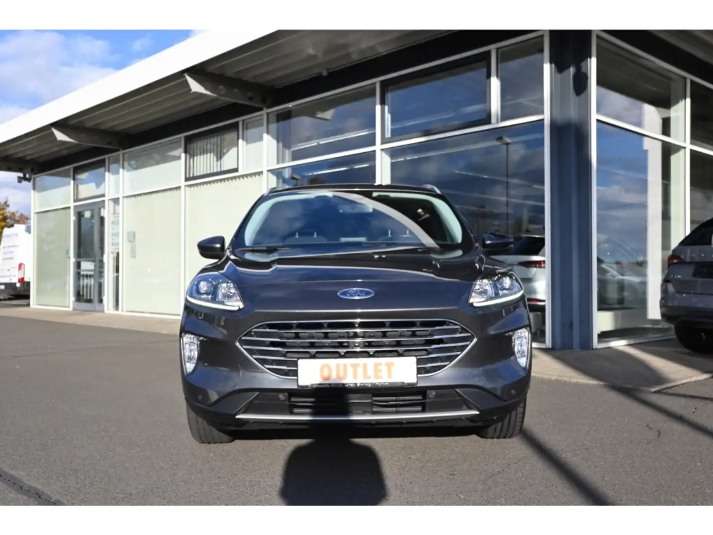 Ford Kuga 2.0 Hybrid Titanium Navi SHz Apple CP ACC Grau - 2