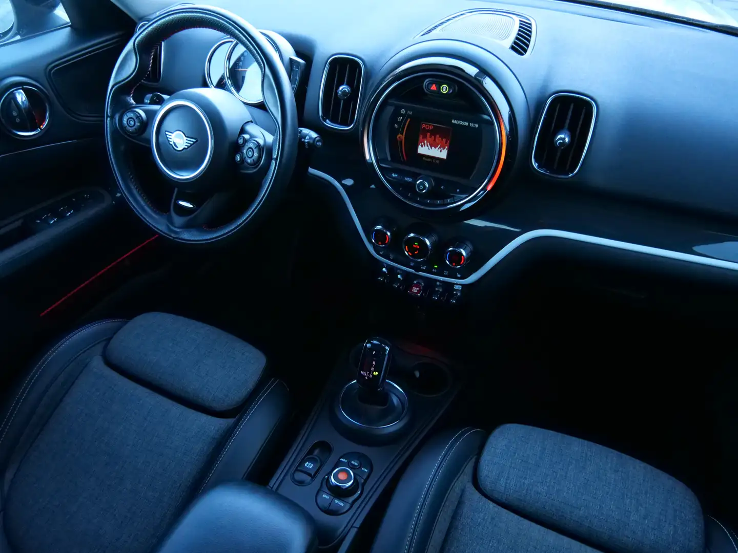 MINI Cooper S Countryman Mini 2.0 192pk Chili Automaat LED / Stoelverwarmin Blanc - 2