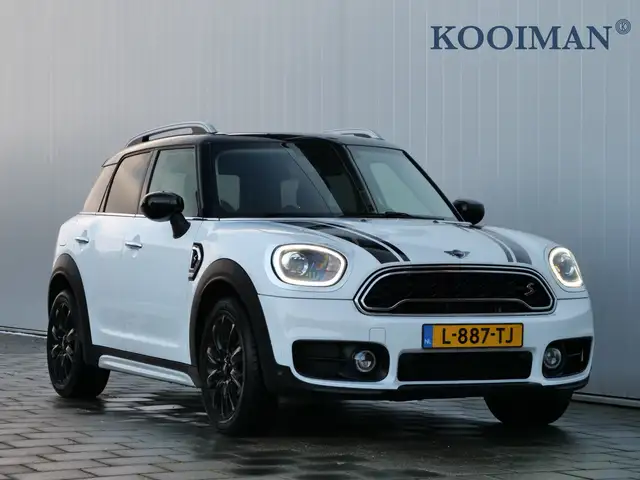 MINI Cooper S Countryman Mini 2.0 192pk Chili Automaat LED / Stoelverwarmin