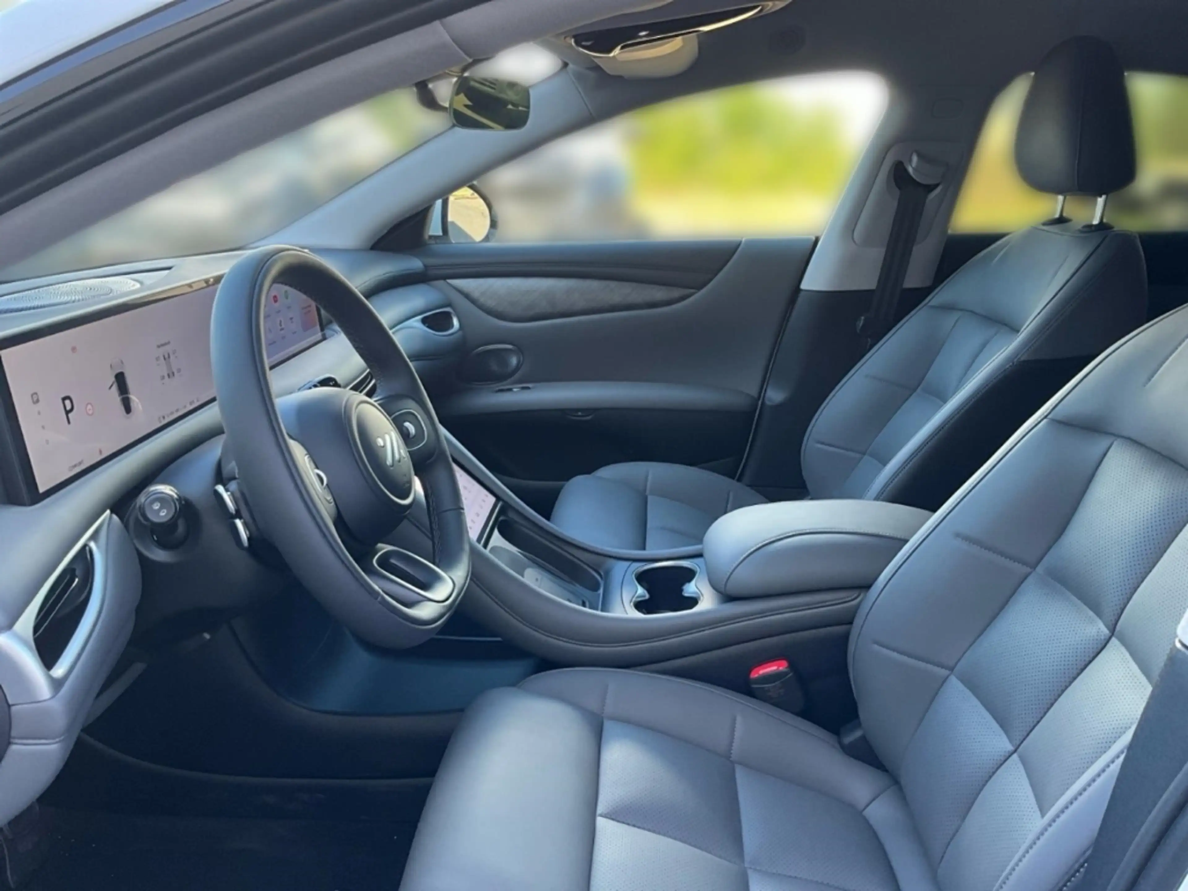 MG 100 kWh Premium 800V 360 Grad Kamera Klima — photo 7