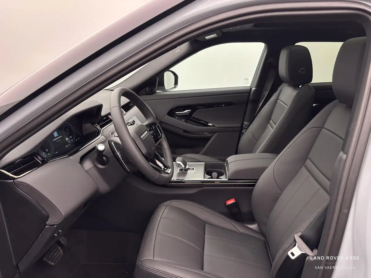 Land Rover Range Rover Evoque 2026 — фото 10