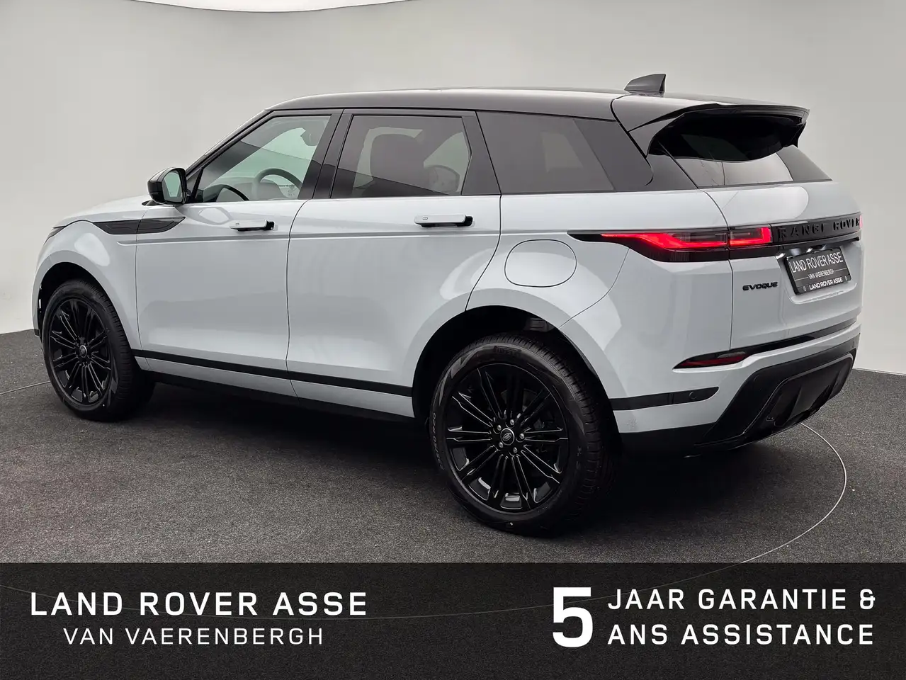 Land Rover Range Rover Evoque 2026 — фото 15