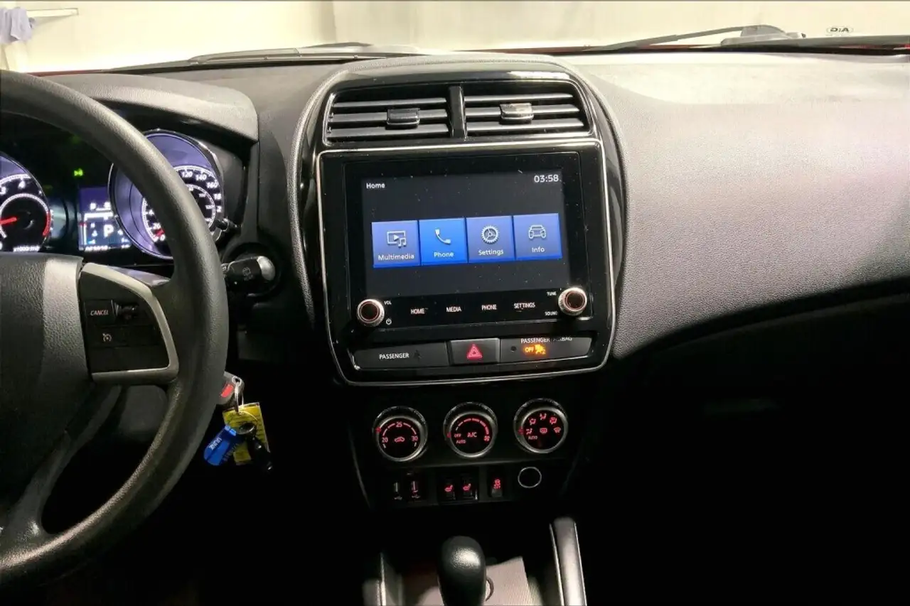 Mitsubishi RVR снимка Mitsubishi RVR