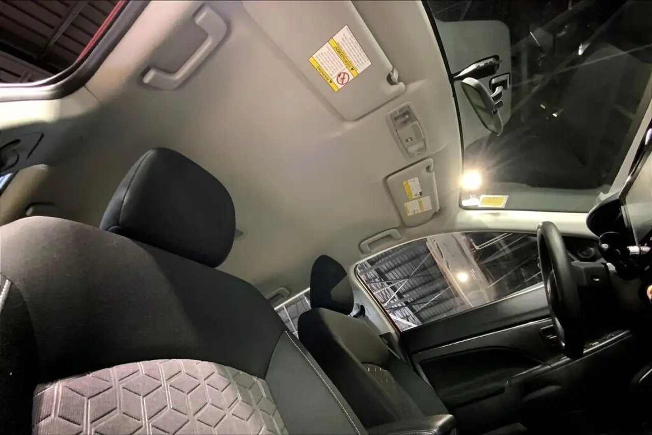 Mitsubishi RVR снимка Mitsubishi RVR